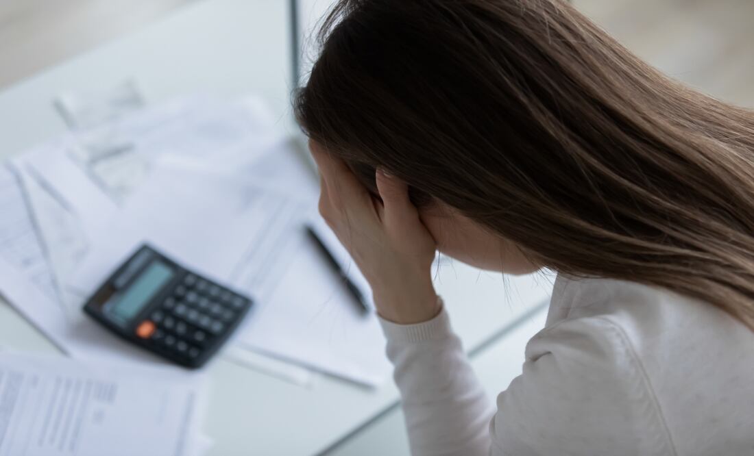 ¿Cómo saber si estoy en el Buró de Crédito? Así puedes consultarlo gratis desde tu celular. Foto: iStock / fizkes