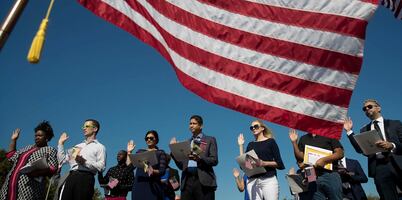 Los requisitos generales para tramitar la ciudadanía de EU