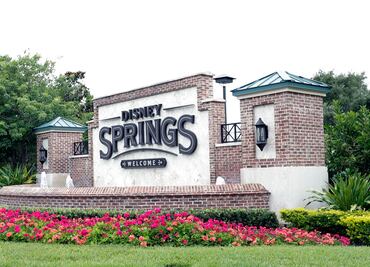 Disney World abre restaurantes y negocios en Florida