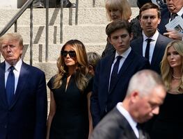 Sorprenden nuevas fotos de Barron Trump: ya es más alto que su padre