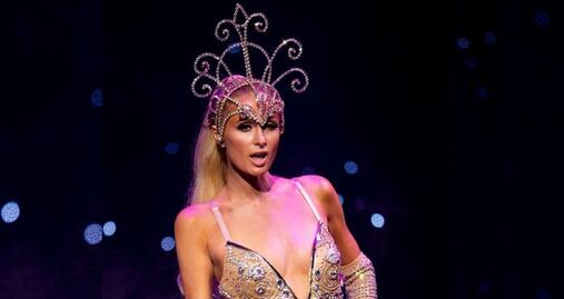 Paris Hilton conquista con sexy baile en bodysuit en Nueva York