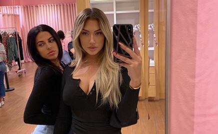 La mejor amiga de Kylie Jenner desata críticas mientras cocina en bikini