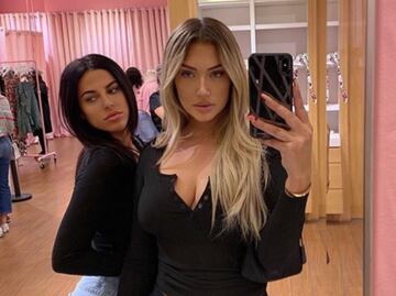 La mejor amiga de Kylie Jenner desata críticas mientras cocina en bikini