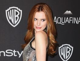 Bella Thorne destila belleza con su escote más revelador tras comprometerse con su novio