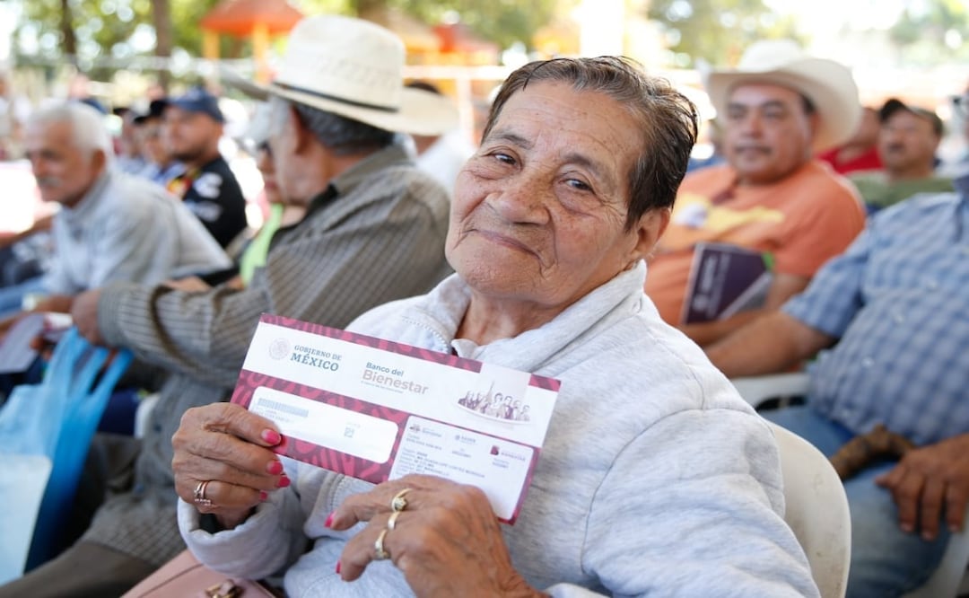Pensión Bienestar para Adultos Mayores. ¿Qué letra le toca registro el 21 de agosto de 2024? Foto: Programas para el Bienestar