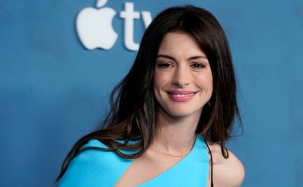 Anne Hathaway destila belleza en sesión fotográfica con look de mezclilla