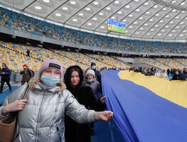 “Sólo nosotros juntos podremos defender nuestra casa”: Ucrania