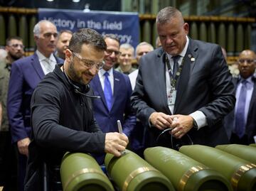 Estados Unidos envía a Ucrania bombas capaces de golpear blancos rusos a 130 kilómetros de distancia