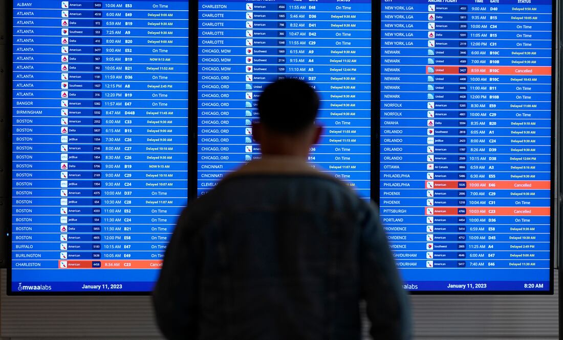 Fuertes tormentas paralizan Estados Unidos: Más de 6.000 vuelos cancelados o retrasados. (AP Photo/Patrick Semansky, File)