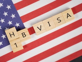 Estados Unidos dará más visas de trabajo temporal H-1B para 2025