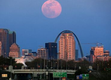Galería: las mejores fotos de la superluna rosa de abril