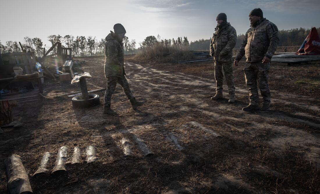 ¿Qué es un misil balístico intercontinental, potente proyectil que Rusia habría lanzado contra Ucrania?. (Zelenski, Rusia, Ucrania, Kiev) EFE/EPA/MARIA SENOVILLA