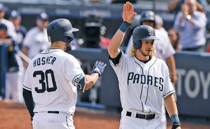 México Series. Los Padres de San Diego y los Diamondbacks, en abril