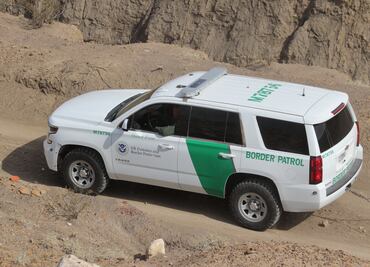 CBP de Estados Unidos busca trabajadores y ofrecerá bonos de hasta $30,000 dólares