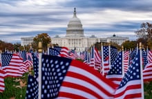 Estados Unidos al borde de terminar el cierre gubernamental más largo: Senado avanza acuerdo para reabrir agencias federales