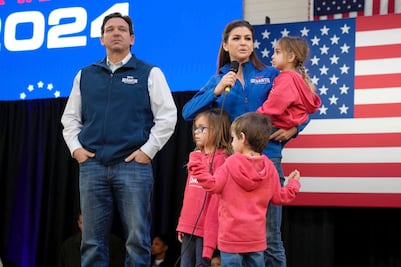 DeSantis promueve a su esposa para ser la próxima gobernadora de Florida