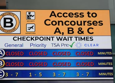 ¿Cuáles son los aeropuertos con más vuelos cancelados en Estados Unidos durante la crisis aérea?