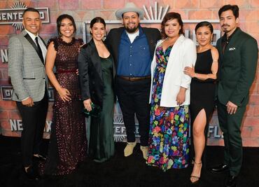 America Ferrera y Netflix llevan "Gentefied" al corazón latino de Los Ángeles