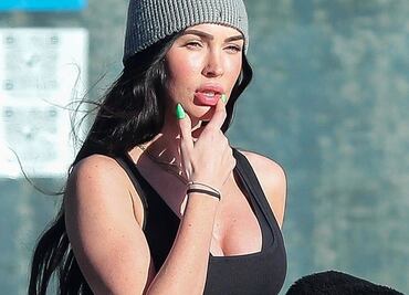 Megan Fox presume figura 'irreal' con crop top en Los Ángeles