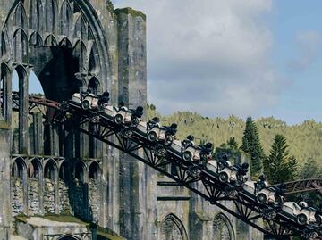 Video. Hasta 10 horas de espera para subir a la montaña rusa de Hagrid