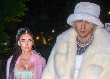 Megan Fox presume ‘escote de infarto’ con ajustado corsé en LA