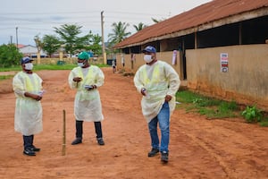 Preocupa brote de misteriosa enfermedad en el Congo que afecta mayormente a niños