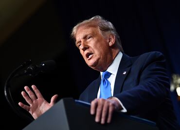 Trump acusa a NBA de haberse convertido en una "organización política"