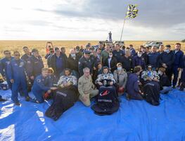 Retorno Histórico: Astronautas regresan a la tierra tras quedarse poco más de un año atrapados en el espacio