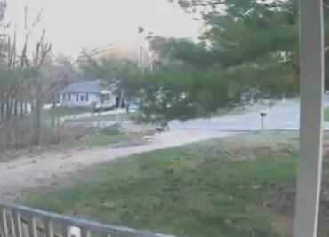 Acusan a hombre en EU por explosión en fiesta de revelación de sexo de bebé