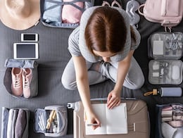 ¿Viajas en avión? Descubre qué dispositivos electrónicos sí puedes llevar en tu equipaje