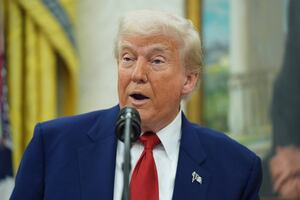 ¿Trump se acobarda con los aranceles? “No me acobardo, ¡esto es negociación!”