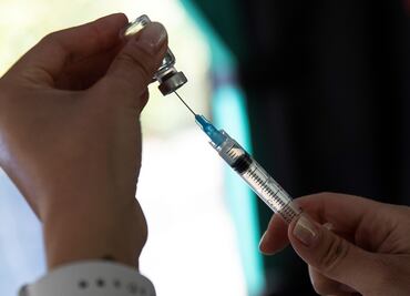 J&J planea ensayos de su vacuna anticovid con menores y embarazadas