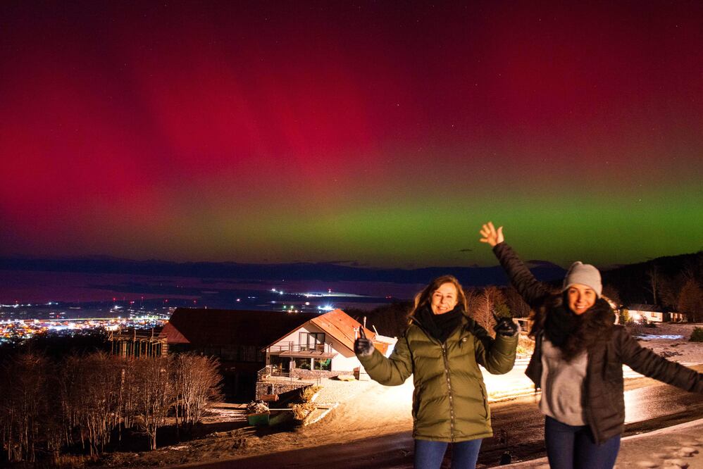 Más auroras boreales este sábado y domingo por tormenta solar. ¿Se verán en México? Foto: Alexis DELELISI / AFP