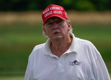 Trump pone en duda la autoría del 11S en torneo de golf que financia Arabia Saudí