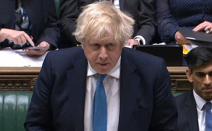 Johnson: Occidente no se quedará a la espera mientras Rusia ataca Ucrania