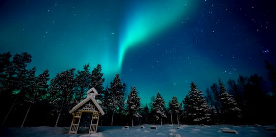 Plan para ver auroras boreales y nieve en Yellowknife (Canadá)