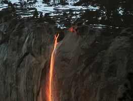 ¿Cuándo y dónde ver la “Cascada de Fuego” del Parque Yosemite?