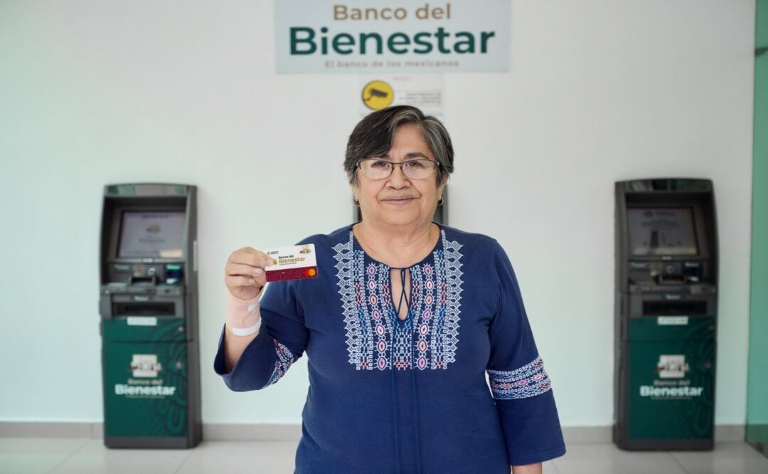 Pensión Bienestar. ¿A qué letras les toca cobrar 6 mil pesos del 4 al 8 de noviembre? Foto: Banco del Bienestar