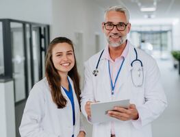 IMSS Bienestar ofrece trabajo con sueldos de hasta $50,000 pesos; Requisitos y cómo aplicar