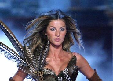 Gisele Bündchen presume silueta tonificada con bikini en Costa Rica