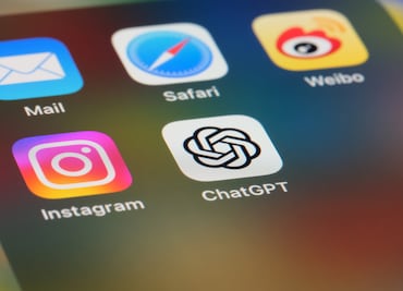 Aprende a usar ChatGPT con el curso gratis y en línea de la Universidad Anáhuac; acá los detalles