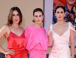 Hija de Demi Moore arrasa en Instagram con diminuto bikini azul