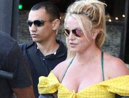 Britney Spears se luce con vestido traslúcido en Instagram