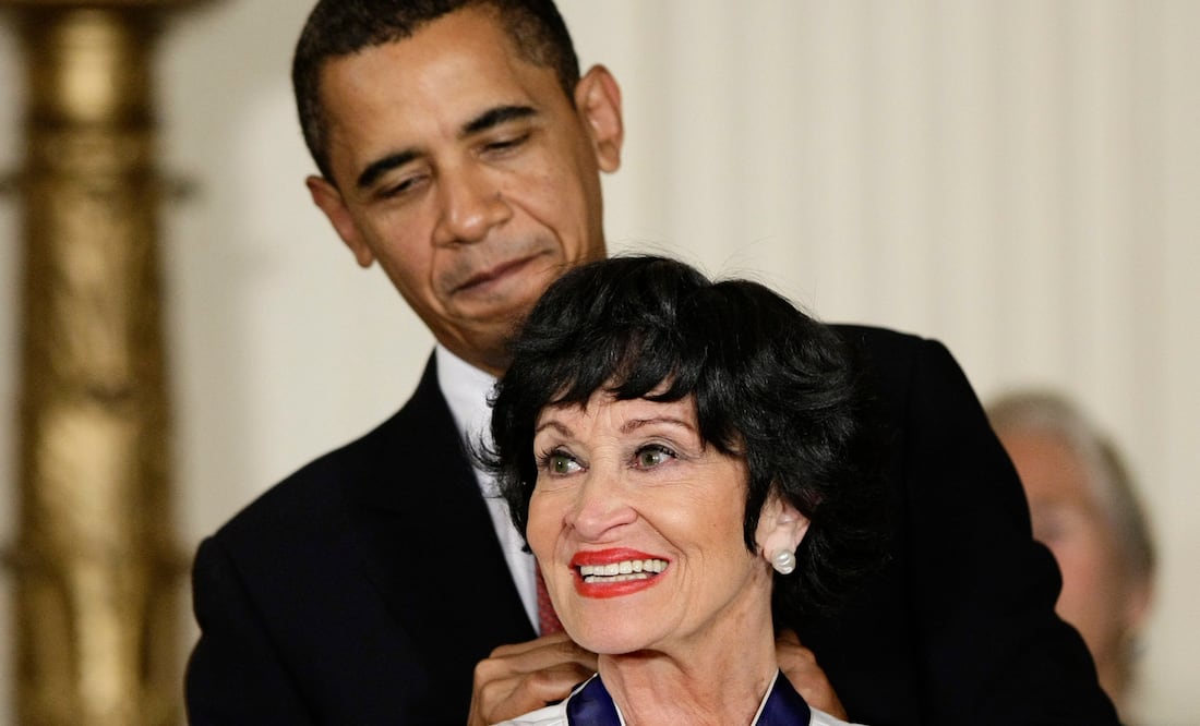 Adiós a una Leyenda: Muere Chita Rivera, la estrella de Broadway. (Foto AP/J. Scott Applewhite, archivo)