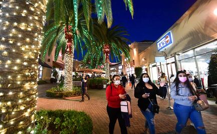 California presenta su plan más estricto para frenar ola de contagios