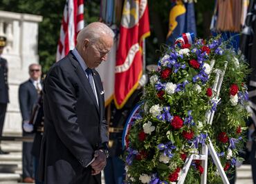 Fotos. Biden honra a los caídos por la democracia frente a desaires de Trump