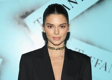 Kendall Jenner deslumbra con minivestido de cuero en NY