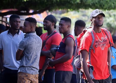 Walmart y Marriot emplearán a migrantes; se suman al proyecto Tent México con otras 40 empresas