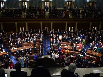 Instalan nuevo Congreso en EU entre cierre parcial de gobierno