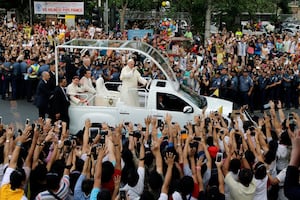 El papa Francisco ordenó que un papamóvil fuera destinado a la asistencia en Gaza